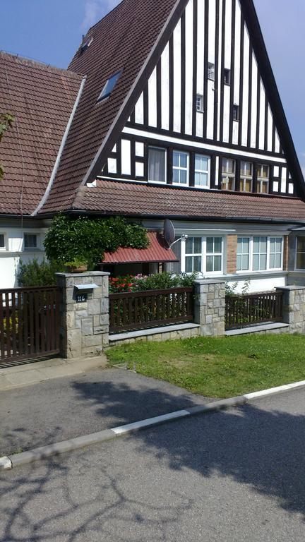 Byt - Apartman Apartamento Větřní Exterior foto